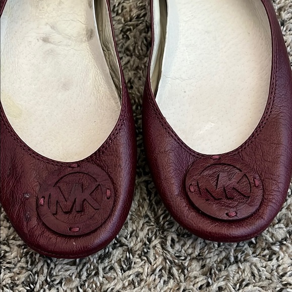 Michael Kors Women's Burgundy Flats - Picture 2 of 9
